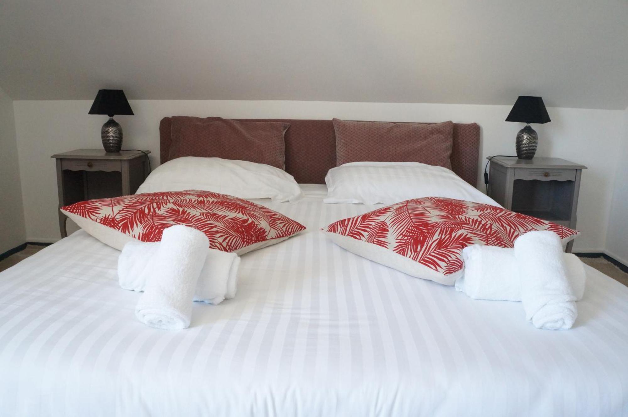 Hotel Et Studios Le Marina Baie De La Baule Pornichet Room photo